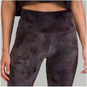 Lululemon Shorts Womens 4 Gray Purple Wunder Lounge 8" Velour Athleisure New